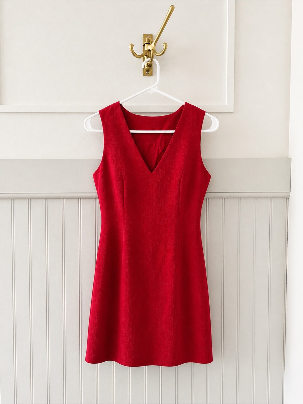 Commense Red V-Neck Sleeveless Mini Dress
